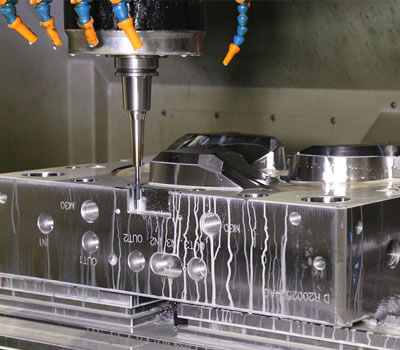 高光沢・溶接ラインフリー射出成形技（jì）術